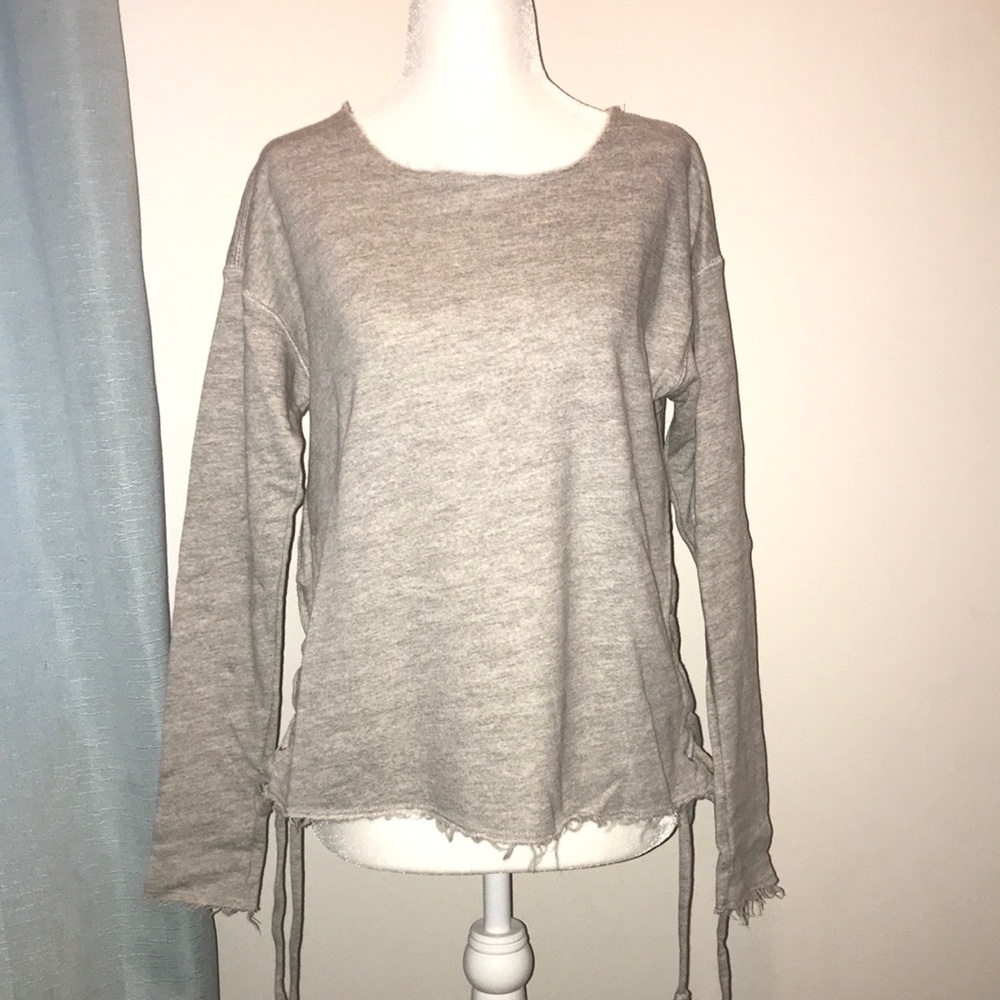 Sundry Gray Sweatshirt 0